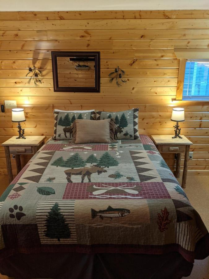 9 Bar W Cabins West Yellowstone Dış mekan fotoğraf
